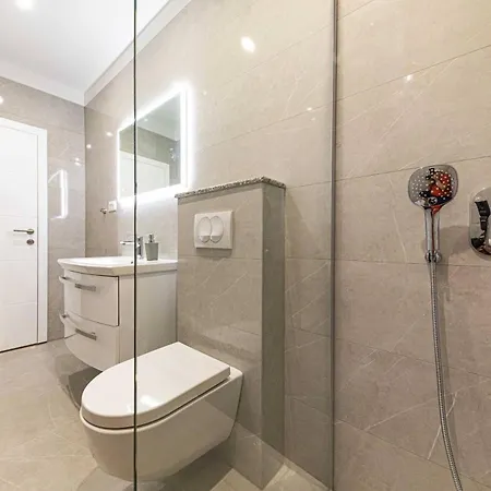 Seaside With A Swimming Pool Razanj, Rogoznica - 9723 Apartment Rogoznica (Sibenik-Knin)