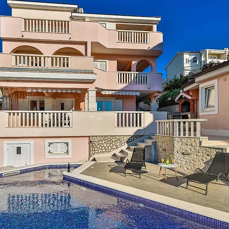 Seaside With A Swimming Pool Razanj, - 9723 * 罗戈兹尼察