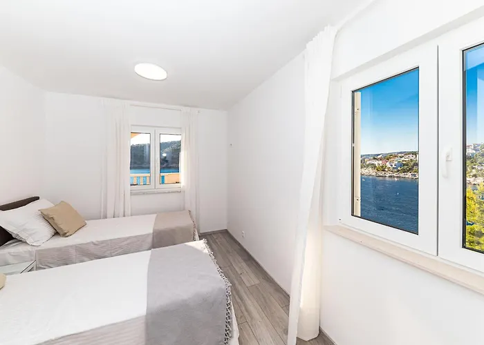 Daire Seaside With A Swimming Pool Razanj, - 9723