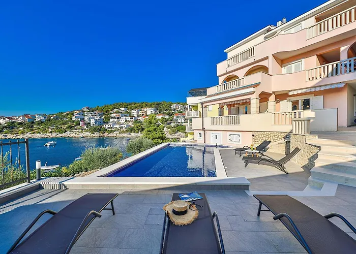 Seaside With A Swimming Pool Razanj, - 9723 Daire